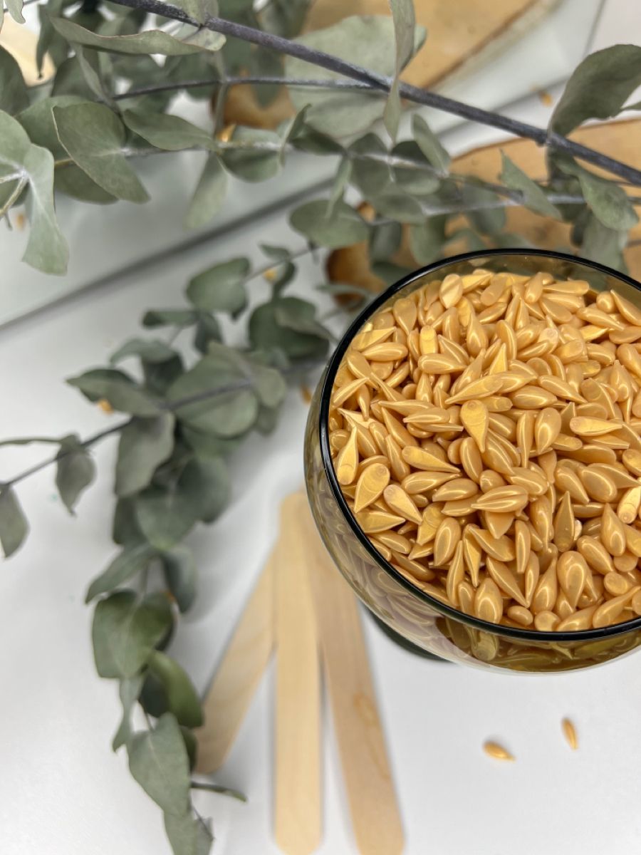 واكس الشنب
