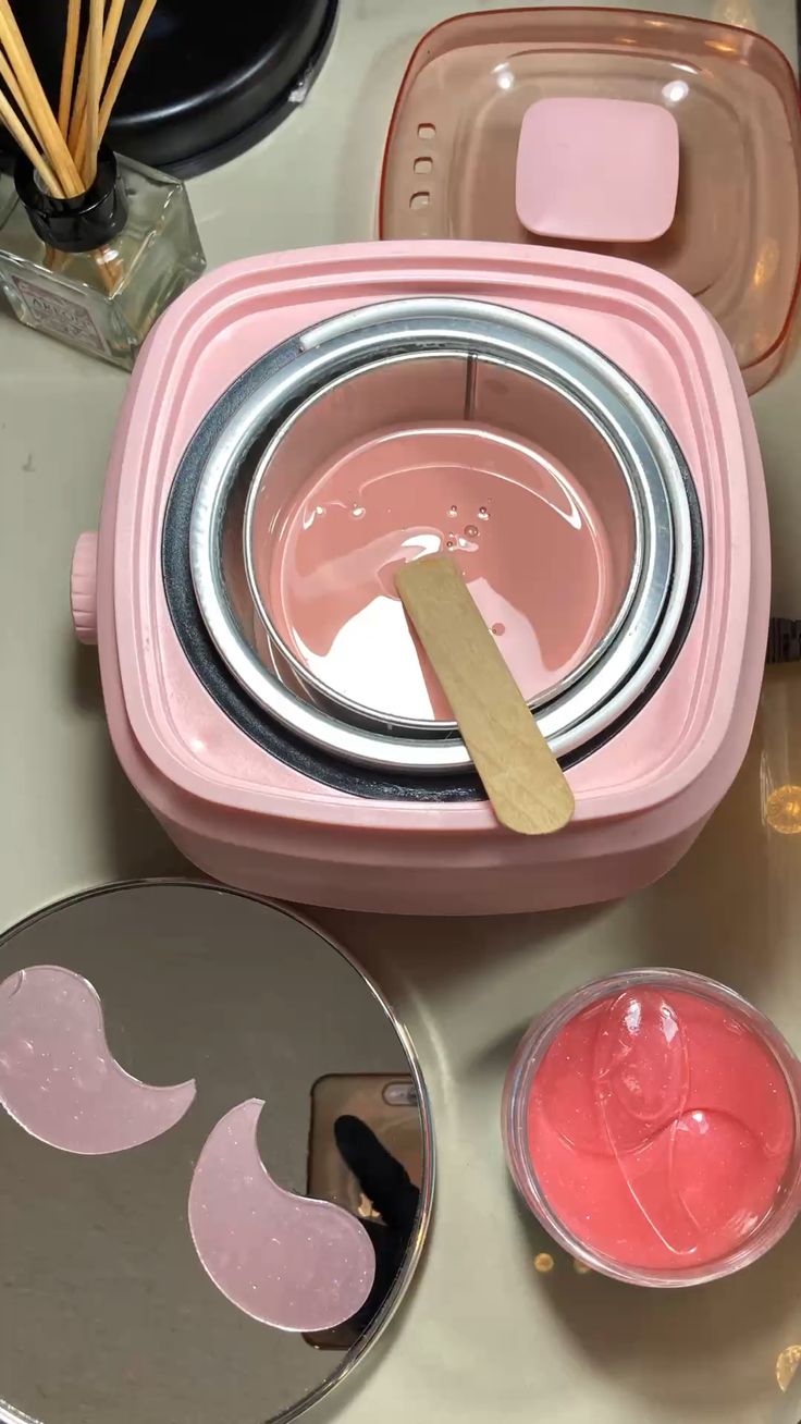 واكس الشنب